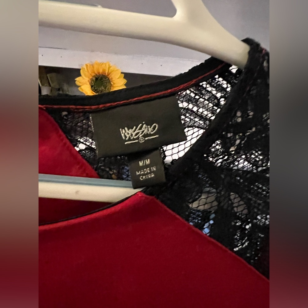 Mossimo Red and Black Lace Dress (size: medium) - Picture 4 of 5